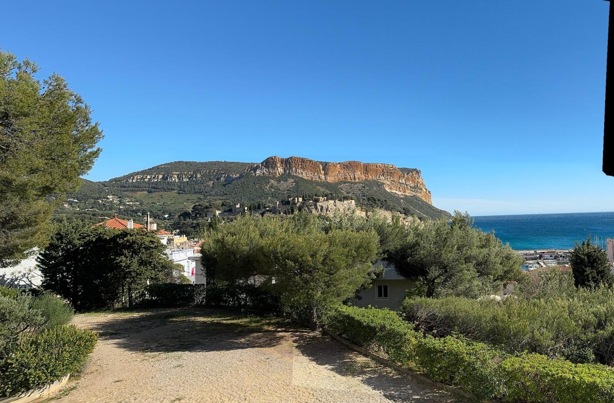 Apartamento Le Balcon De La Rade Cassis Exterior foto